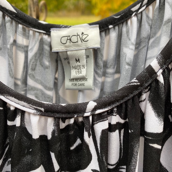 COLD SHOULDER KNIT TOP - Picture 2 of 6